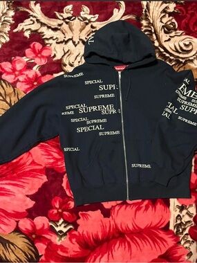 Supreme special zipup